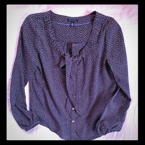 Tommy Hilfiger long sleeve business casual top!